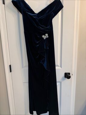 Oleg Cassini Navy Velvet Off-Shoulder Gown with Brooch
